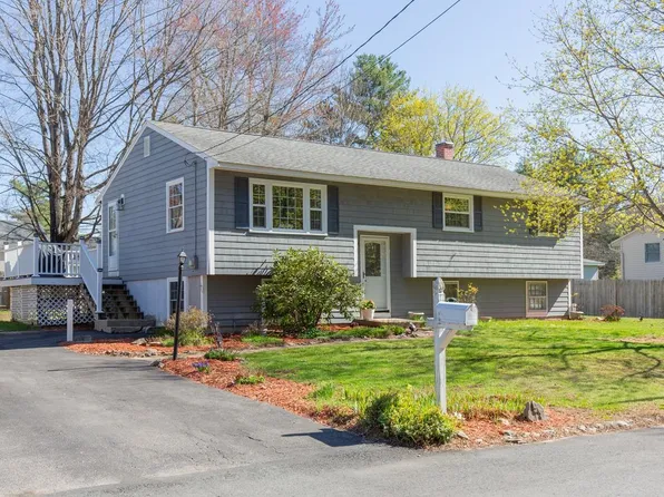 8 Kathy Drive, Nashua, NH 03062