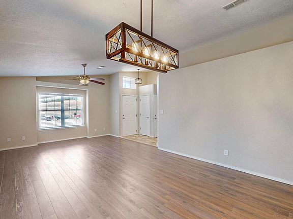 5th image of 8420 La Paloma Ct NW
