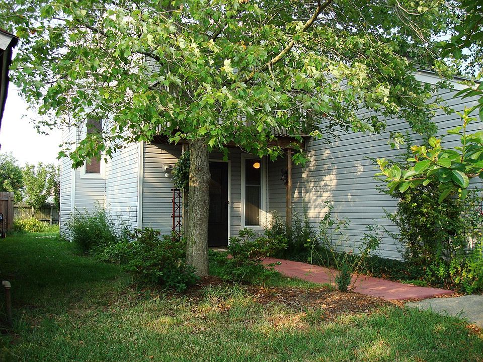 Front Entranceway