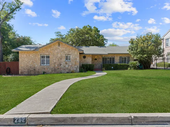242 PARKLANE DR, Olmos Park, TX 78212