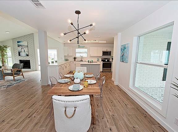 5th image of 1806 Baywood Dr