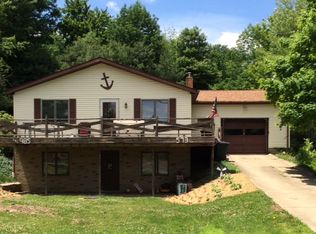 573 W Mohawk Dr, Malvern, OH
