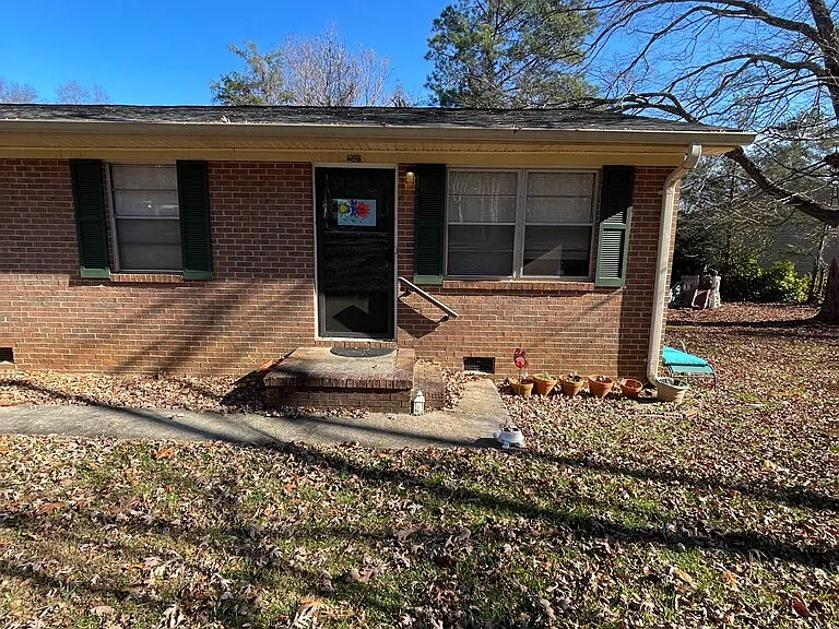 2900 State Park Rd — Photo 2