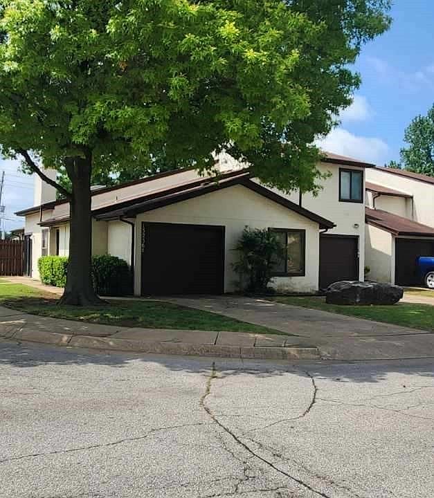 2nd image of 13236 E 30th Pl