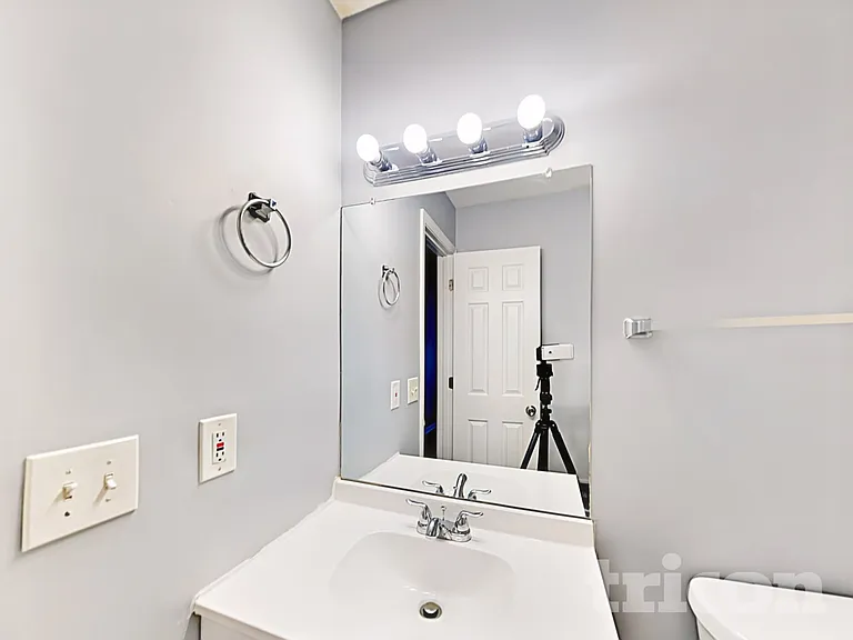 709 Quail Hills Dr — Photo 13