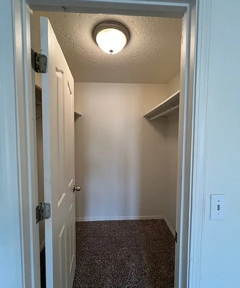 409 Meadowbrook Pl — Photo 17
