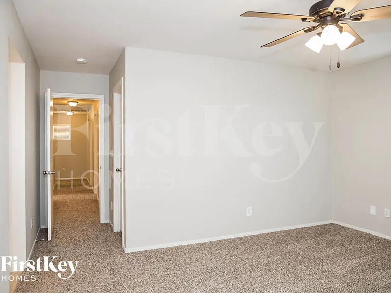 6074 Peaceful Creek St — Photo 12