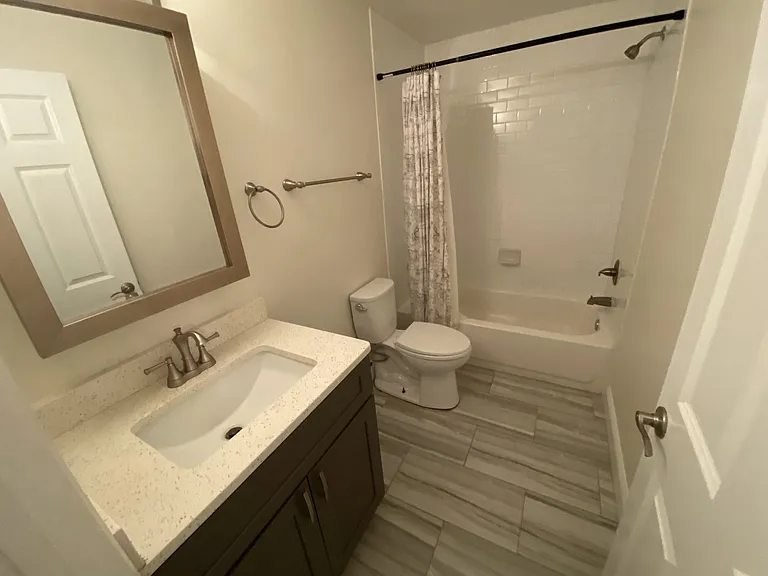 2800 Wisconsin Ave NW #409 — Photo 11