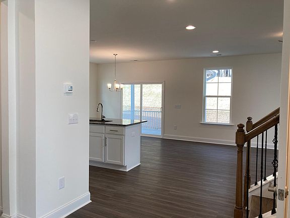 5th image of 2911 Ginger Hill Ln