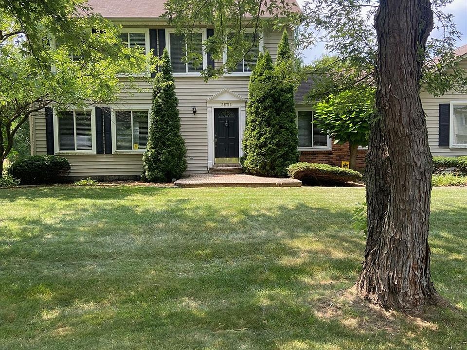 1st image of 36715 Paddock Dr