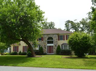 29 Stoney Creek Dr, Egg Harbor Township, NJ 08234