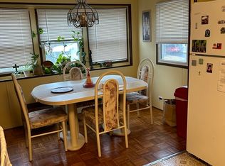 112 Beechwood Rd, Halifax, MA 02338