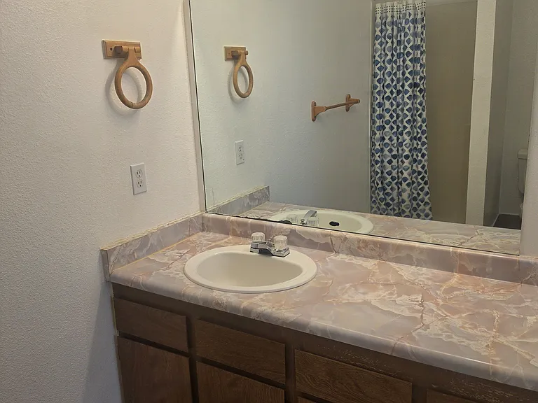 1655 Clarkson Dr #42 — Photo 8