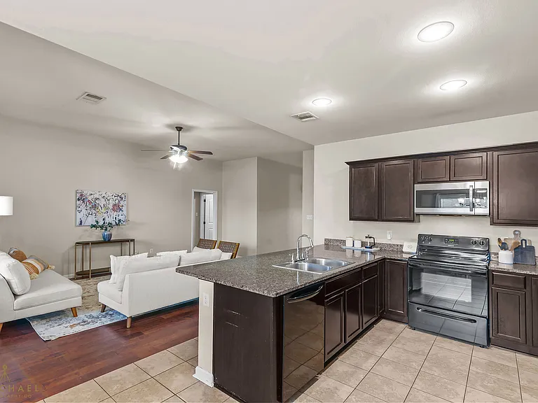 1115 Eli Conner Dr — Photo 8