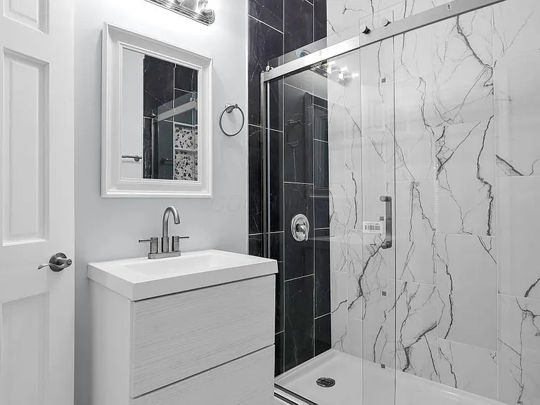 42 King Ave #B — Photo 40