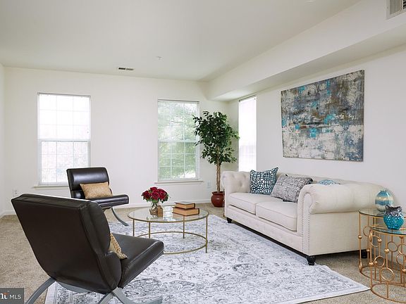 3rd image of 19914 Crystal Rock Dr #2