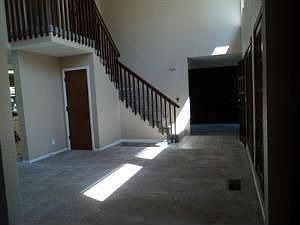 5th image of 1413 El Pueblo Dr