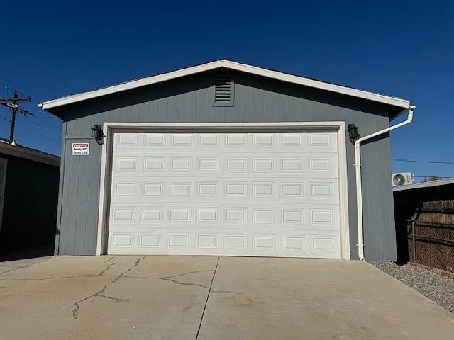 3 bed, 1060 sqft, $1,500 — Photo 2