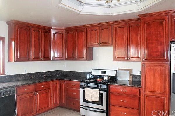 2nd image of 2452 N Glenwood Ave
