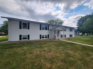 408 N Everett St APT 1, Le Roy, MN 55951