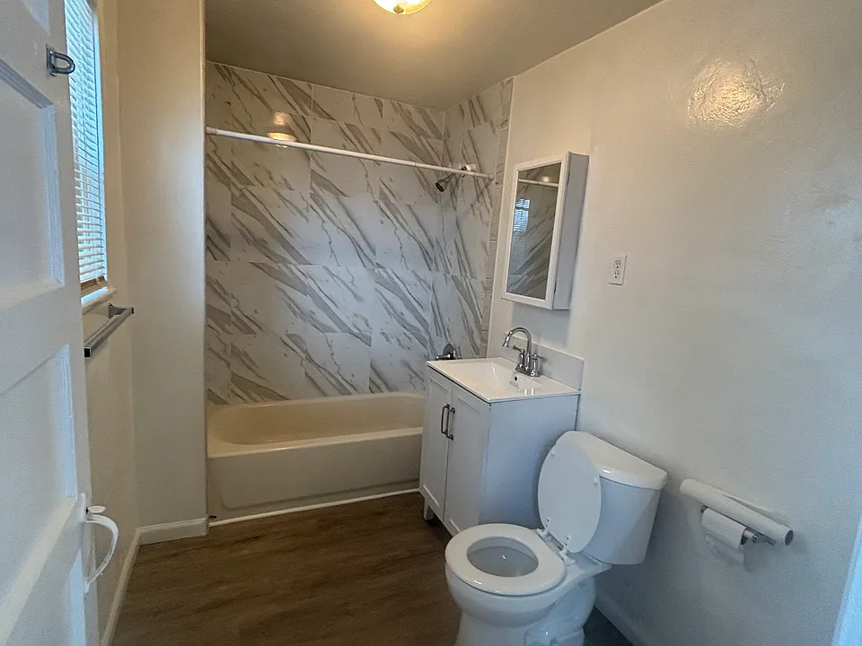 545 Weber St #545