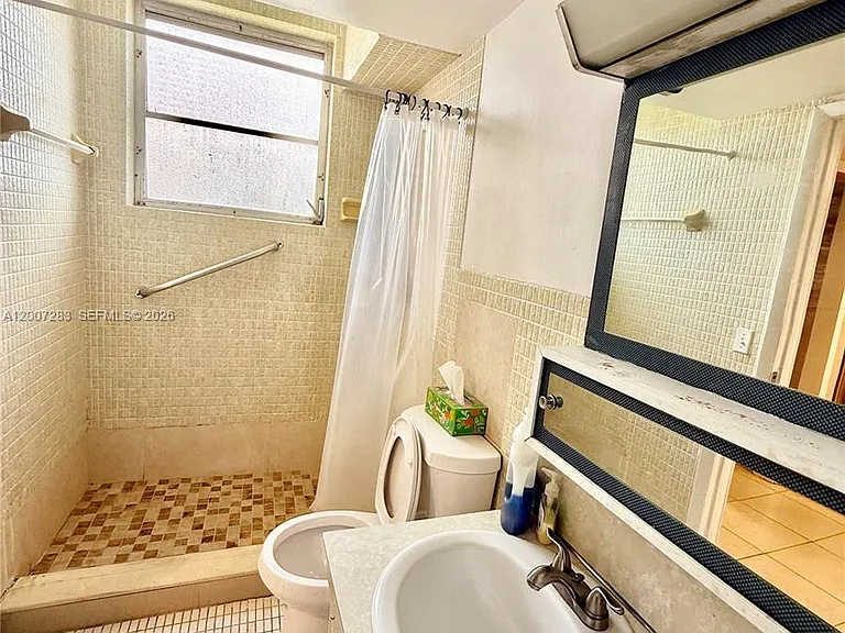 1591 NE Miami Gardens Dr #205 — Photo 42