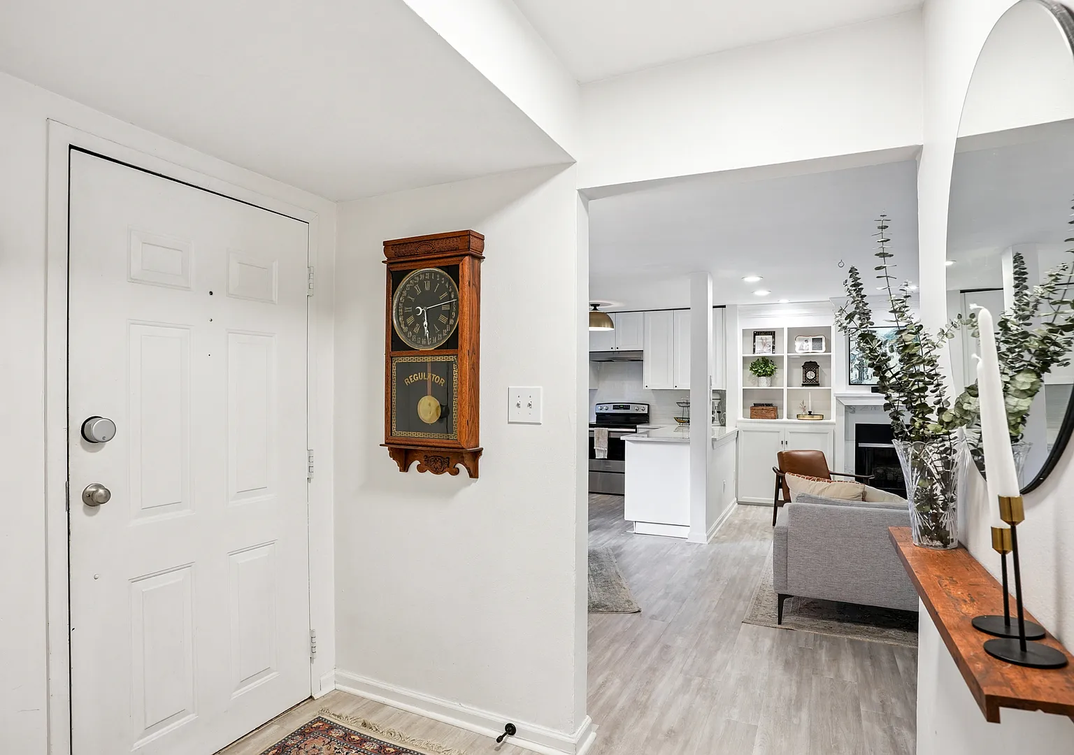 2 Bedroom Condo in Buckhead for RENT (Garden Brook at Peachtree Hills) — Photo 2