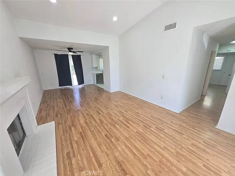 7296 Parkside Pl — Photo 4