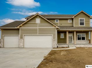 12202 S 111th St, Papillion, NE 68046