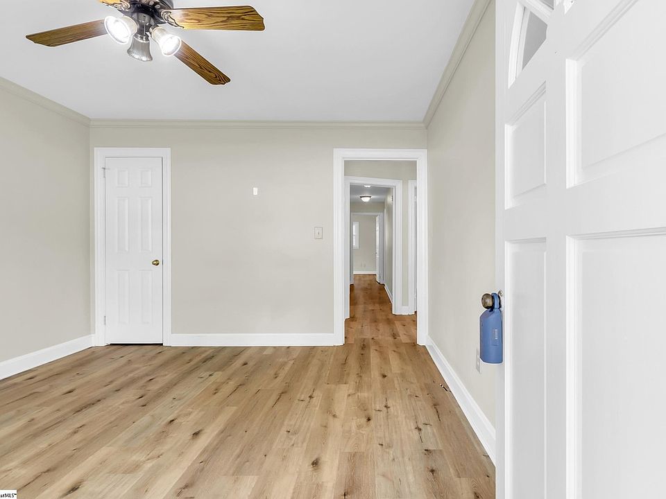 1st image of 118 Buena Vista Ave #B