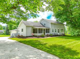 2622 Tallmadge Rd, Ravenna, OH 44266