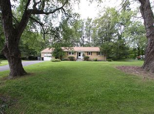 4 Fox Den Rd, Saugerties, NY 12477