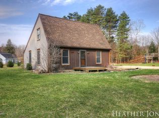125 Peterman Dr, Stanton, MI 48888