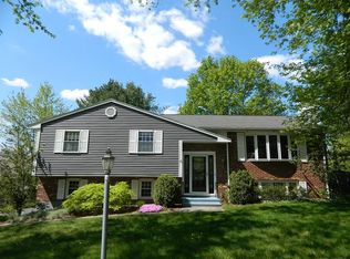 476 Martello Rd, Franklin, MA 02038