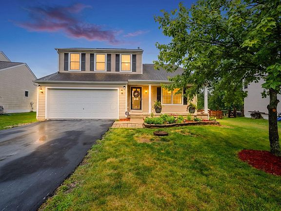 2nd image of 1717 Creekview Dr