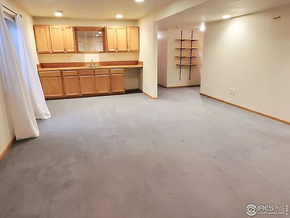 4th image of 2887 43rd Ave