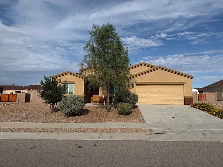 6853 S Portugal Ave — Photo 36
