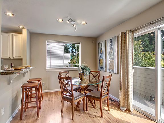 3rd image of 5729 186th St SW Unit C