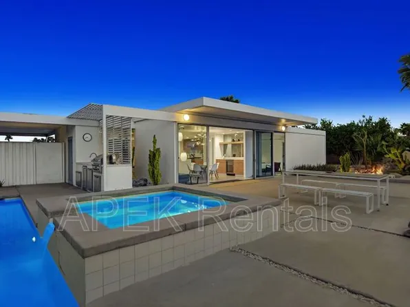 3133 N Sunnyview Dr, Palm Springs, CA 92262