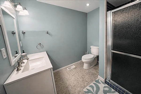 2470 Crooked Lake Rd — Photo 18