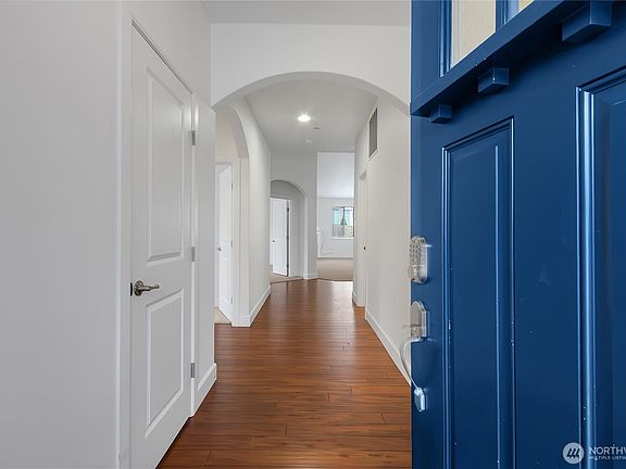 4th image of 18302 102nd st Court E