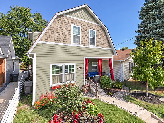 4th image of 722 Terrace Ave