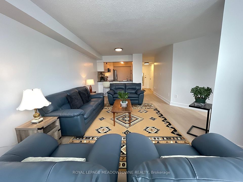 1st image of 236 Albion Rd #309