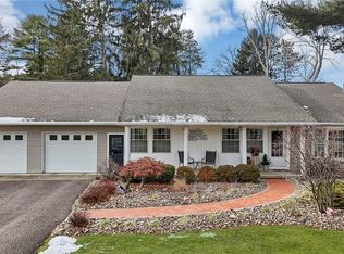 3785 Mill Dr, Zanesville, OH 43701