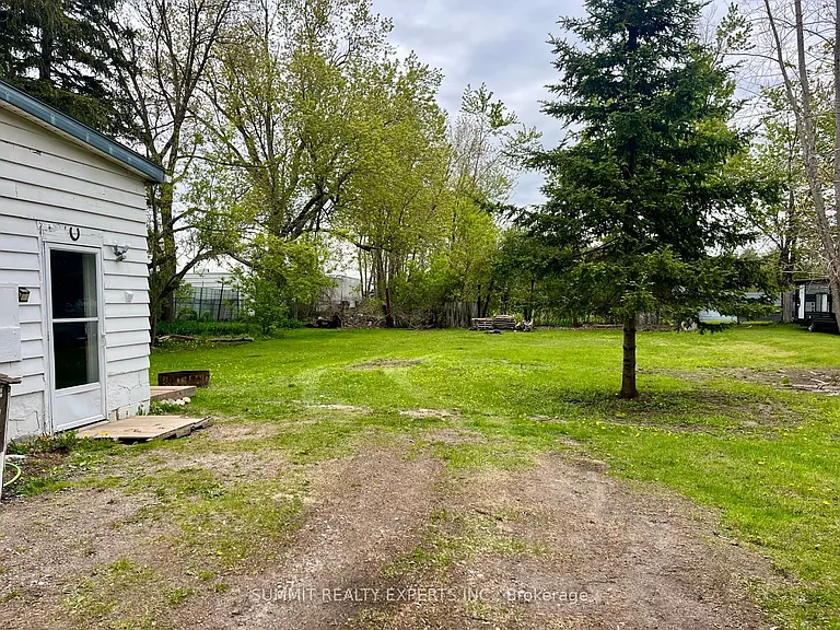 2798 Dingman Dr — Photo 19