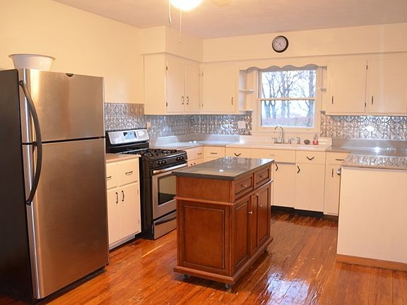 Granite Countertops!