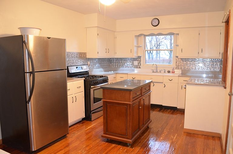 Granite Countertops!