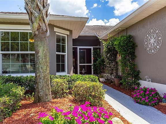3rd image of 29348 Caddyshack Ln