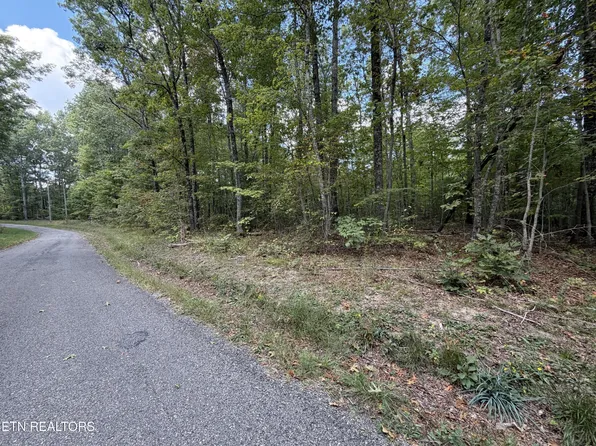 144 Horse Creek Rd, Jamestown, TN 38556