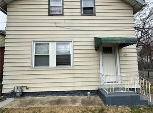 660 E 11th St, Erie, PA 16503